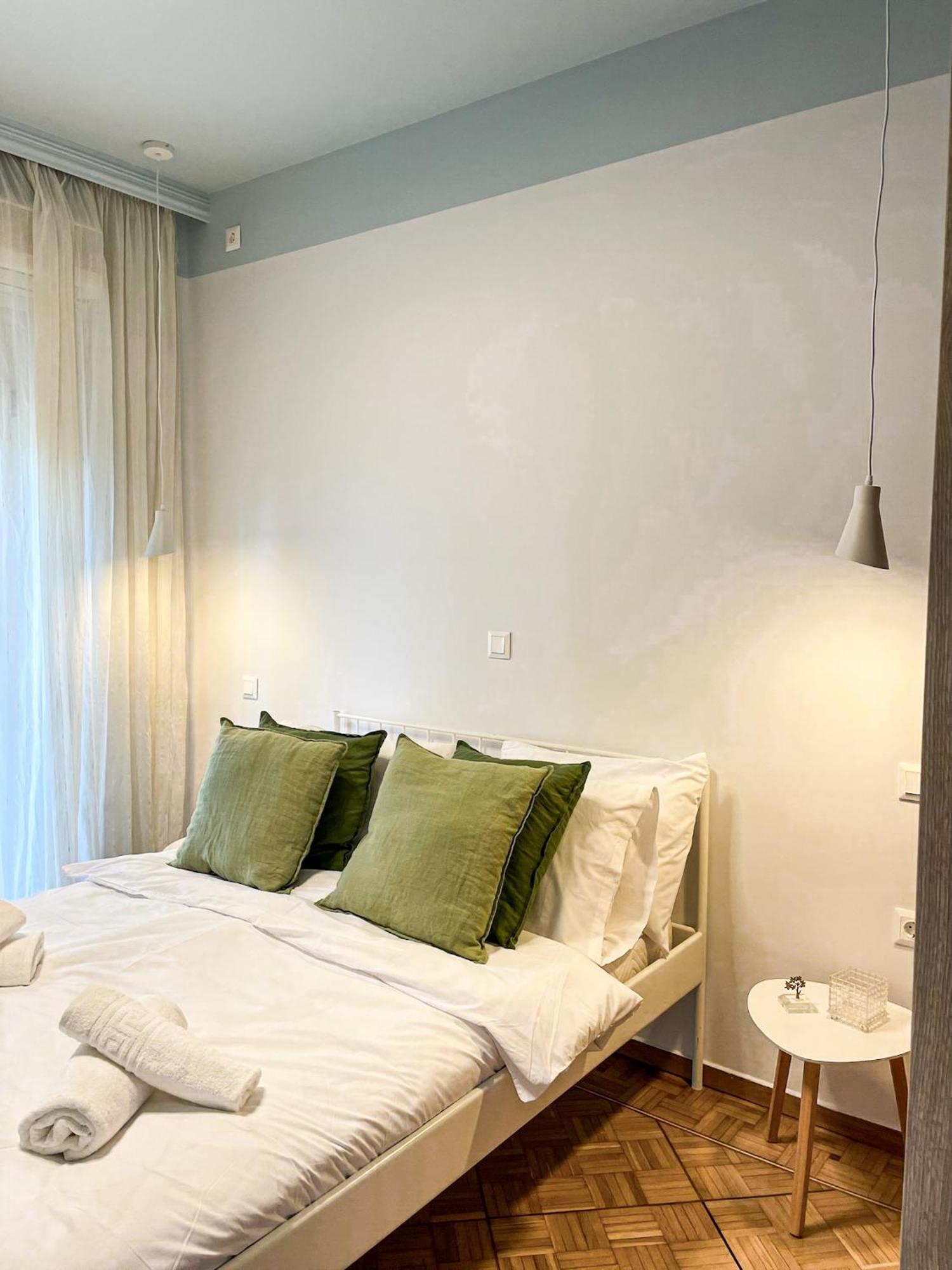 Apartment Near Metro + Port Πειραιάς Εξωτερικό φωτογραφία