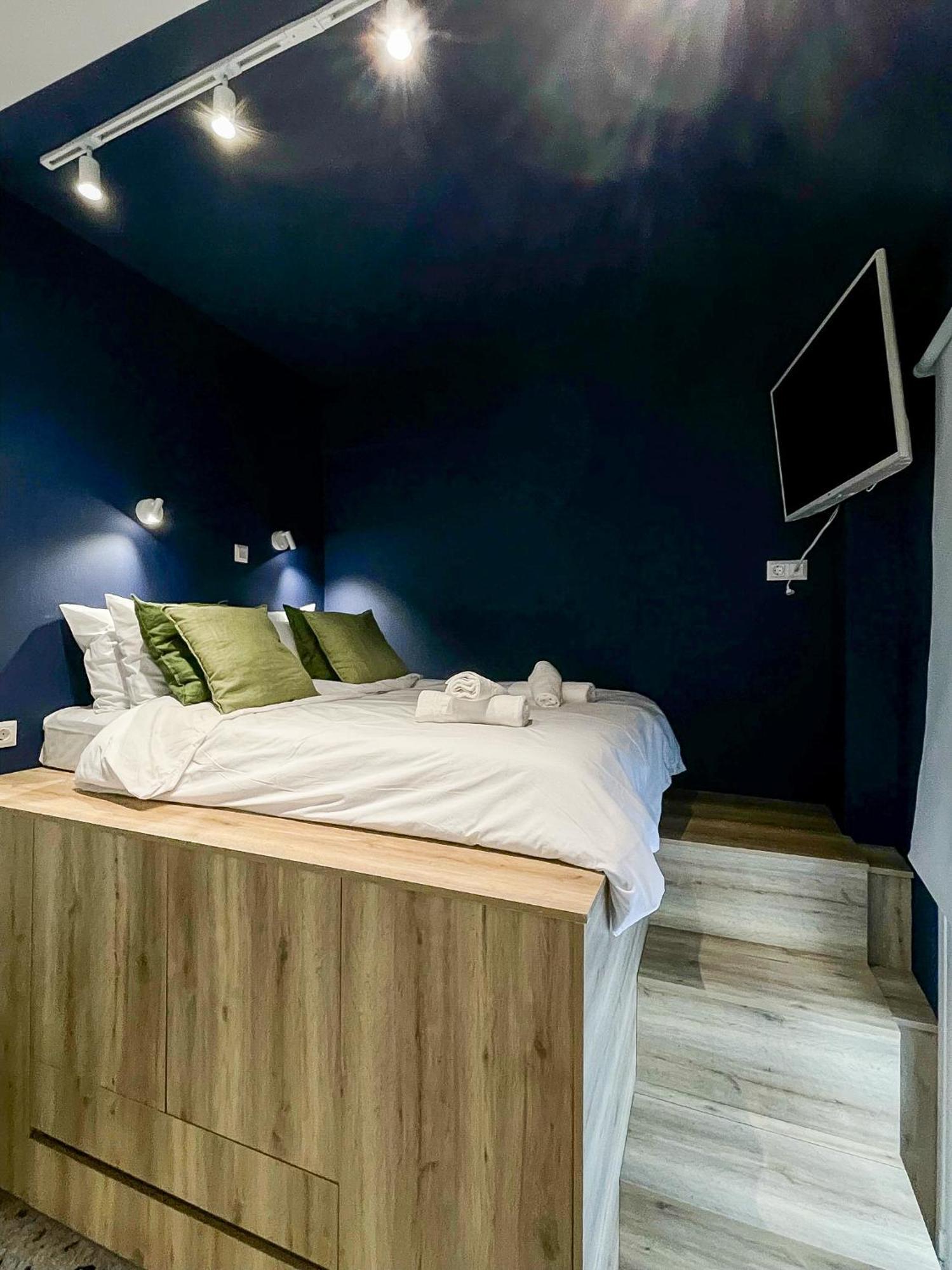 Apartment Near Metro + Port Πειραιάς Εξωτερικό φωτογραφία
